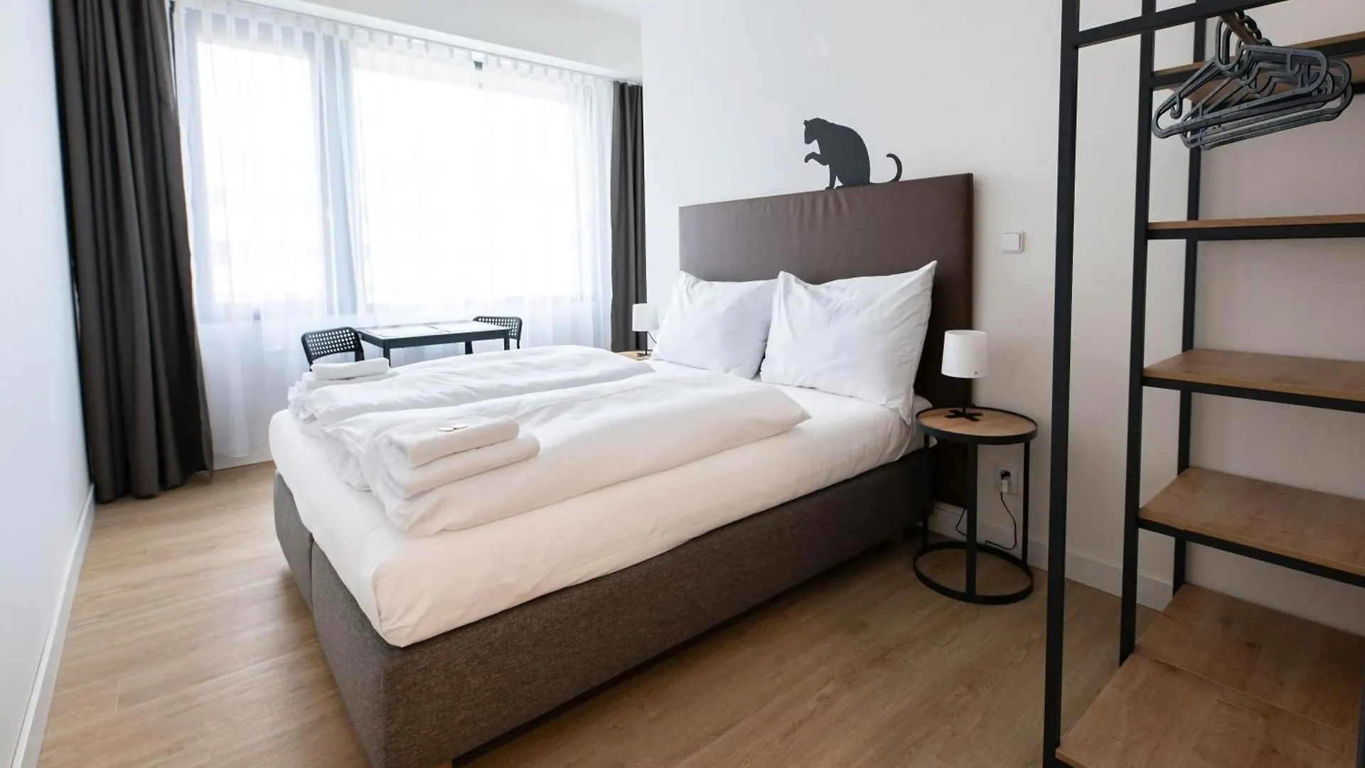 Post 120 Suites Praga